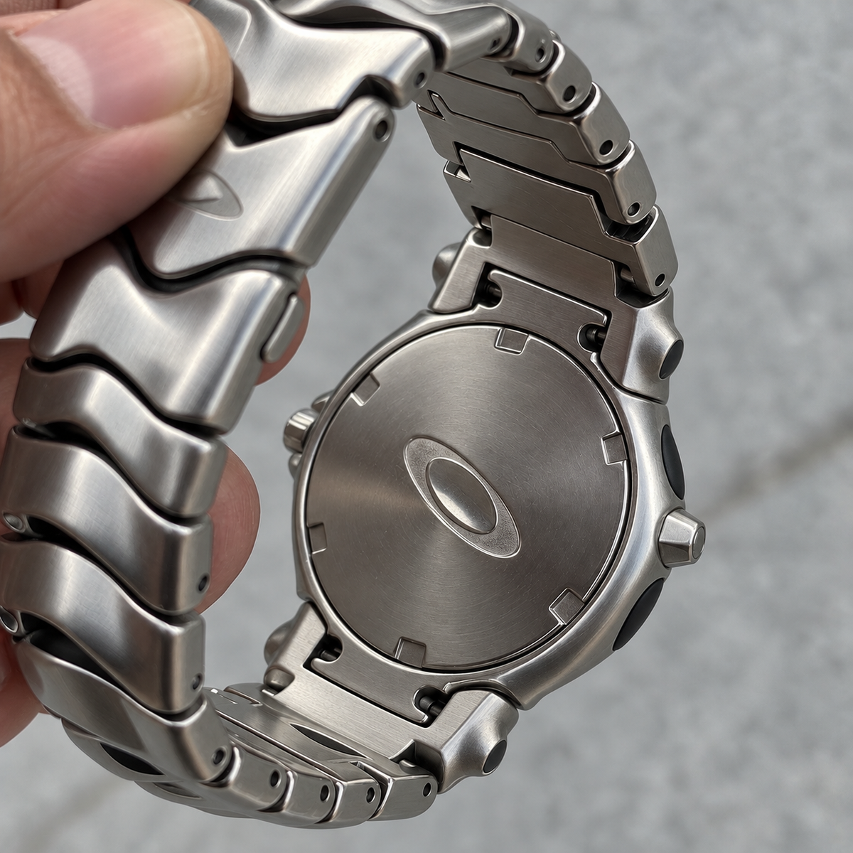 Oakley Blade Watch – Yellow Flower Dial, Matte Bracelet