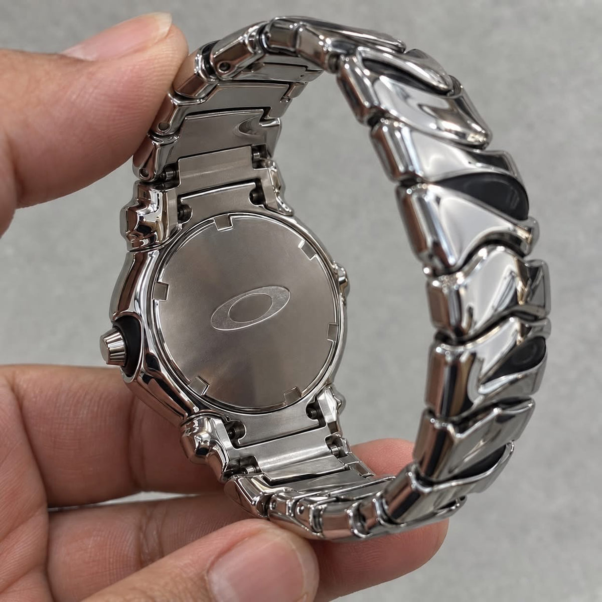 Oakley Blade Watch – Blue Flower Dial, Polished Bracelet