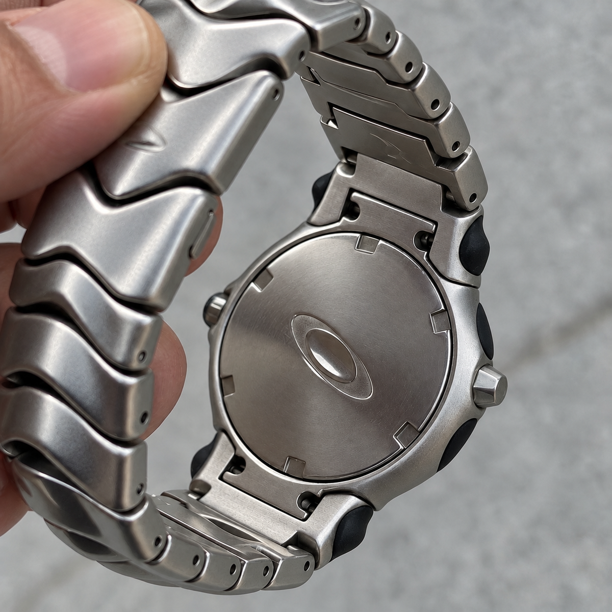 Oakley Blade Watch – Blue Flower Dial, Matte Bracelet