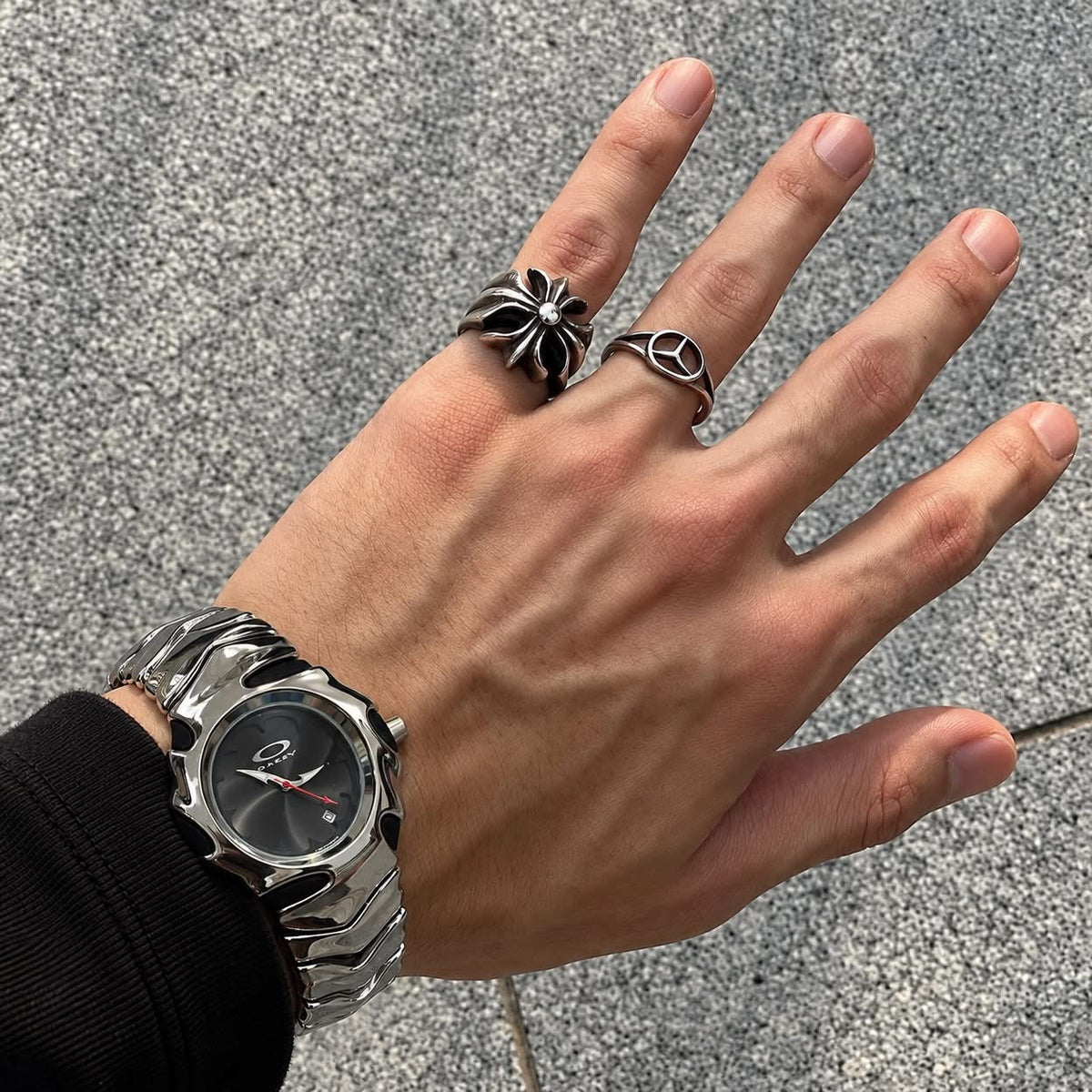 Oakley Blade Watch – Black Flower Dial, Polished Bracelet