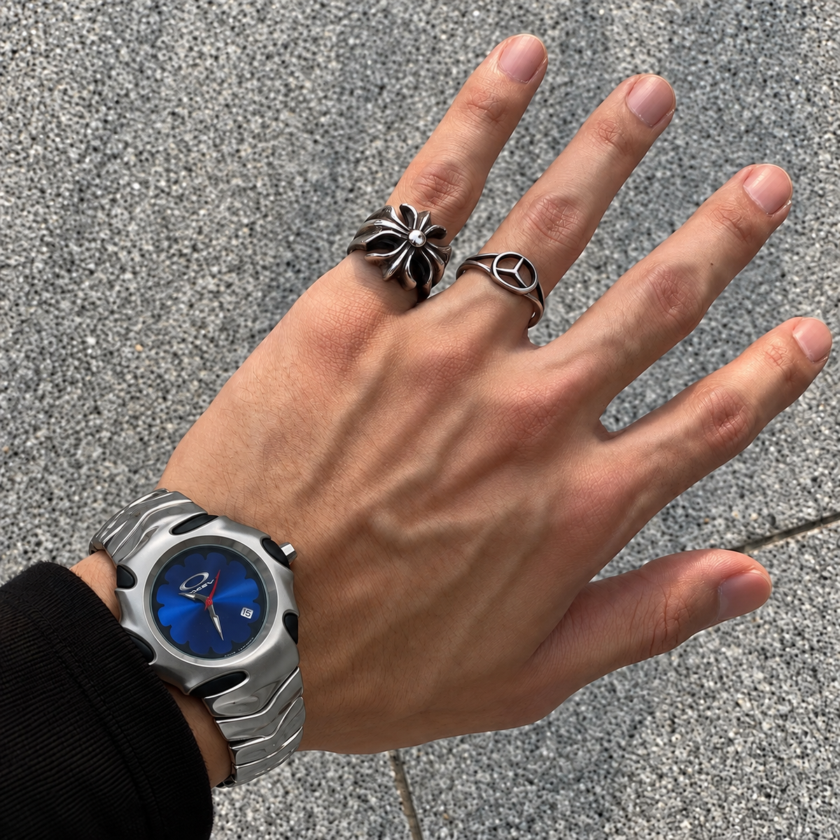 Oakley Blade Watch – Blue Flower Dial, Matte Bracelet