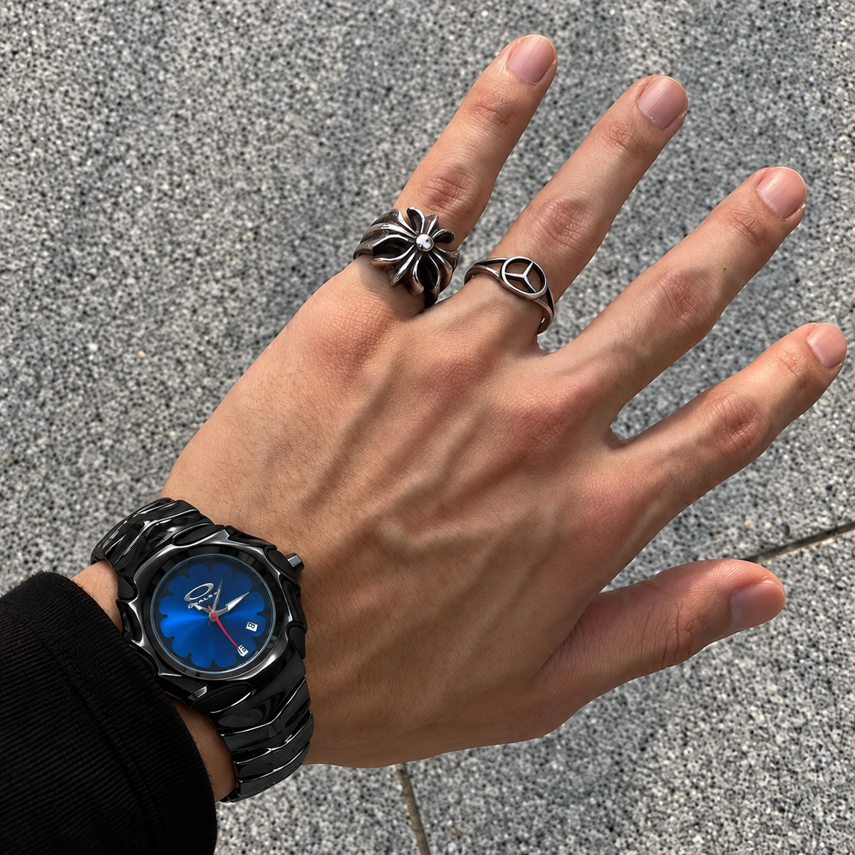 Oakley Blade Watch – Blue Flower Dial,Polished Bracelet