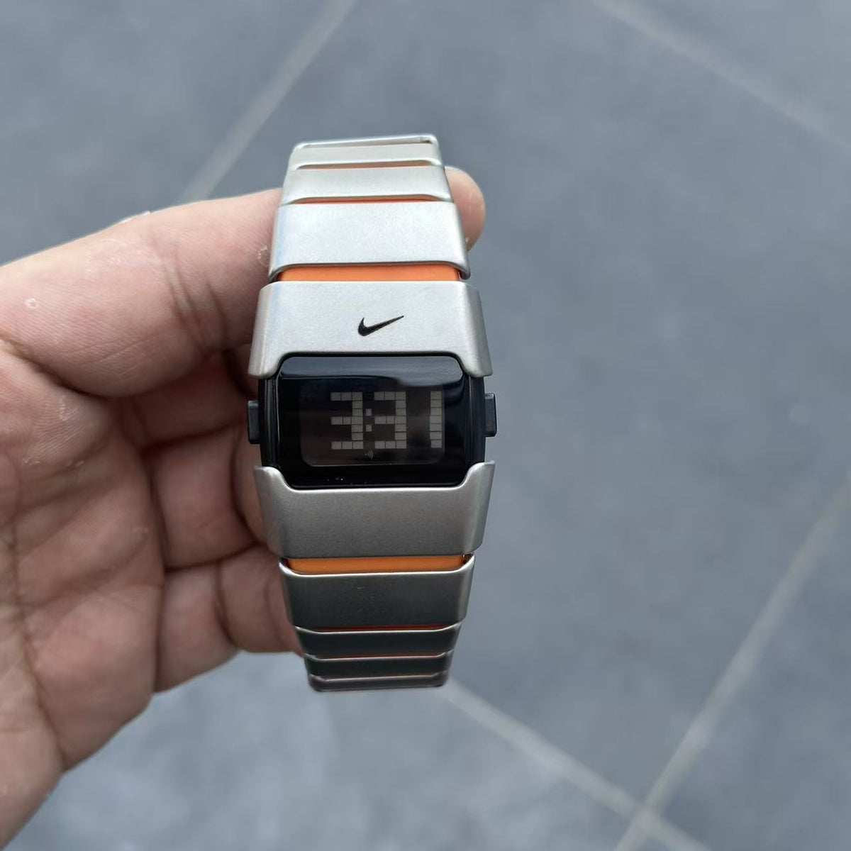 Nike D-Line Digital Watch – Silver / Orange
