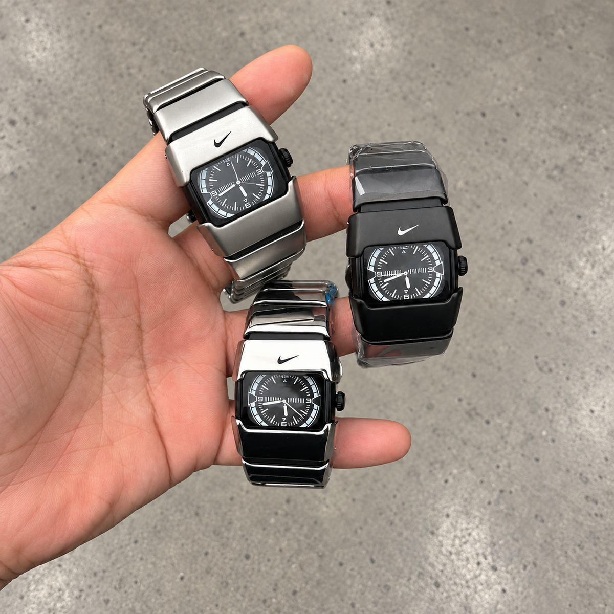 Nike D-Line Analog Watch – Monochrome Dial | 3 Finishes